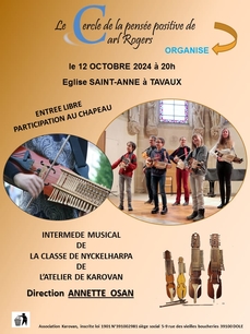 Intermède musical de la classe de nyckelharpa de l'atelier de Karovan
