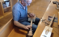 Fabrication d’un instrument à corde : le diddley bow